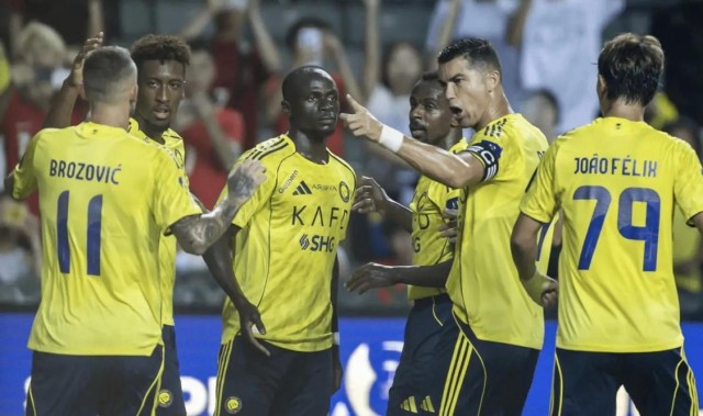 云开官网-C罗本可赚足金钱后就转身离开，但太过于较真的性格让他陷入指责