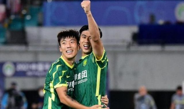 yunkai体育-换与不换定生死！国安申花对决胜负“一线”间