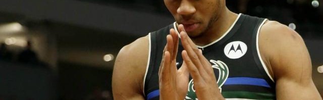 雄鹿7连胜强势反弹 字母：现在的我更加成熟