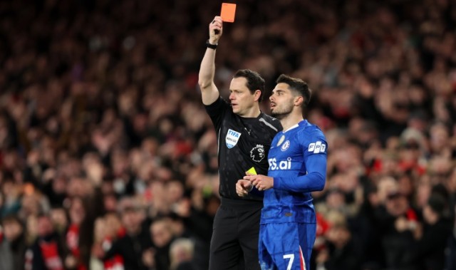 yunkai体育-英足总官方指控佩德罗·内托辱骂裁判，需在3月9日周一前做出回应