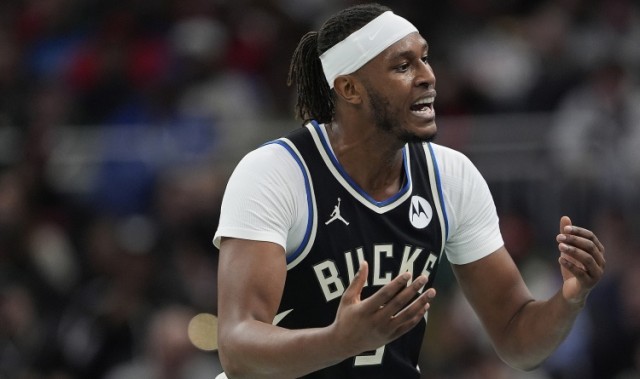 yunkai体育-字母哥直呼带不动！特纳+罗林斯+小波特合计24中4 外线14中2